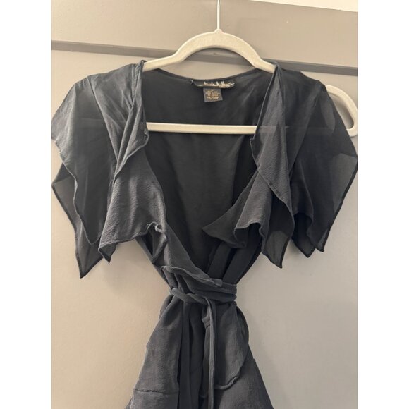 Nicole Miller Black Silk Wrap Top Size M - Picture 4 of 4